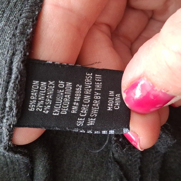 Torrid Lace Stripped  Pull-on Dress Pants in Gray and Black size.2 Plus Size - Picture 5 of 7